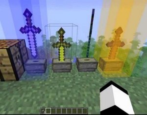 В каких ситуациях использовать меч в Minecraft PE?