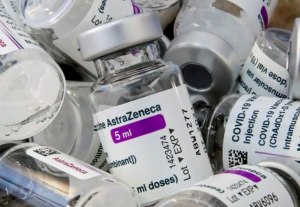 Почему в Нидерландах приостановлено использование вакцины AstraZeneca?