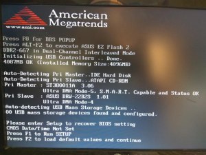 Включил компьютер, а там надпись American megatrends и грузит, что делать?