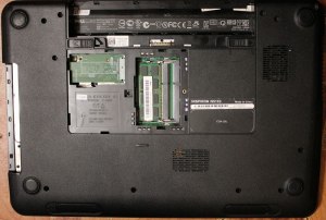 Как разобрать ноутбук Dell?