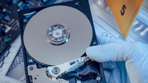 Зачем компьютерные сервисные центры покупают жесткие диски б/у?