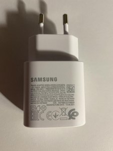Подойдёт ли оригинальная зарядка от Самсунга к телефону Xiaomi? И наоборот?