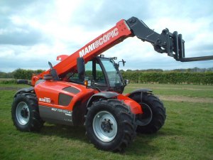 Какой самый широкий спектр агрегатов навешивается на трактор Manitou?