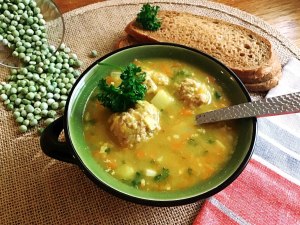 Гороховый суп с тефтелями, как приготовить?