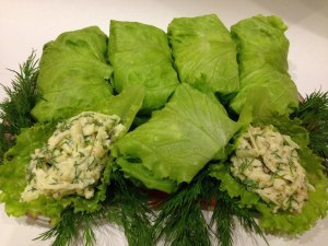 Какой салат можно приготовить из листьев чертополоха?