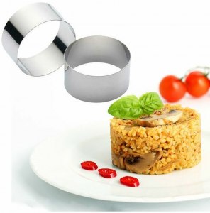 Для каких целей можно применять кулинарное кольцо кроме салатов?