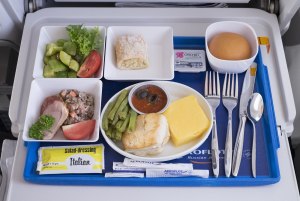 Какой идеальный завтрак перед полетом на самолете?