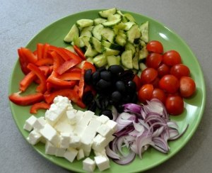 Какой сыр вы использовали для салата из оливок, красного перца и (см.)?