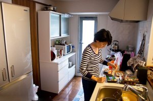 Какие духовки эконом в квартирах у азиатов?