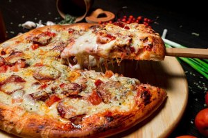 Как по русски будет pizza?