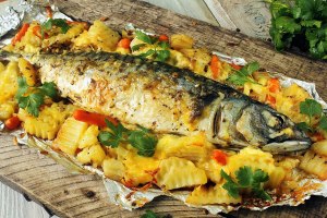 Как запечь в духовке рыбу макрель, правильно, чтобы было вкусно?