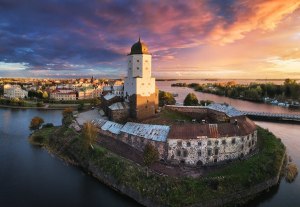 Какие версии основания города Выборг?