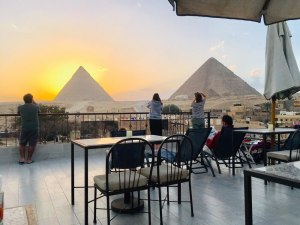В каком отеле лучше остановиться, чтобы был вид на пирамиды в Каире?
