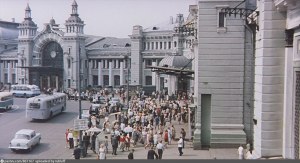 Где расположено такое здание в Москве 1970 г? Фильм "Белорусский вокзал"?