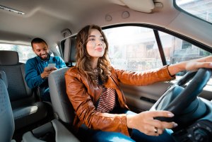 Важно для женщины какой национальности водитель вызванного такси?
