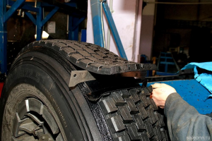 Можно ли восстановить стёртый протектор шин для легкового авто?