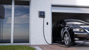 Как сделать зарядную станцию для электромобиля дома?