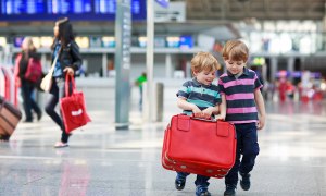 Законно ли вывозить ребенка за границу без разрешения второго родителя?