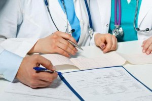Должен ли врач получить согласие пациента на медицинское вмешательство?