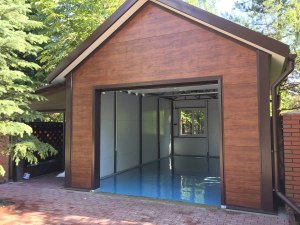 Из какого материала лучше всего построить гараж на даче?