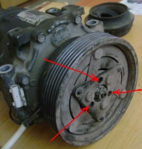 Как отрегулировать зазор магнитной пластины компрессора кондиционера?