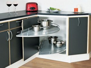 Какие выдвижные системы используют в кухонных гарнитурах?