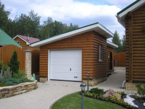 Как самостоятельно зацементировать деревянный гараж в цоколе, если можно?