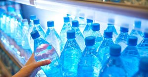 Что за угрозу здоровью нашли ученые в пластиковых бутылках?