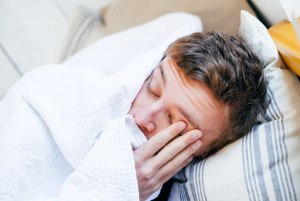 Как облегчить недосып у здорового человека и хронический недосып?