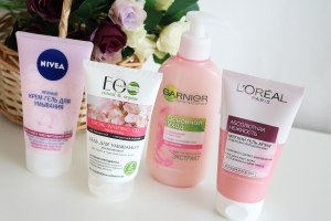 Какие есть хорошие умывалки для комбинированной подростковой кожи?