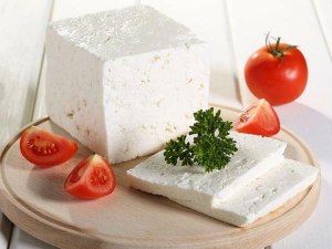 Почему сыр Фета считается эффективным пробиотиком?