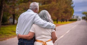 Почему так важна и необходима близость в пожилом возрасте?
