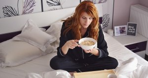 Как избавиться от привычки кушать перед сном?