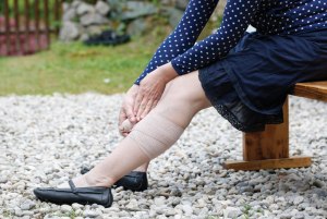 Можно ли как-то предупредить болезни ног в пожилом возрасте (см)?