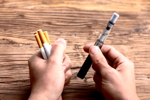 Что опаснее: обычные сигареты или вейпы?