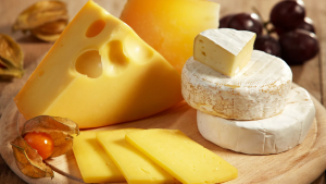 Сколько граммов сыра можно есть за раз без вреда для здоровья (см.)?