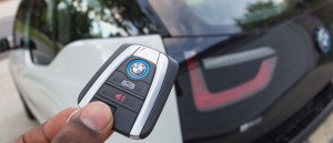 Зачем водители кладут ключи от машины в микроволновку?