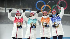 Как решить: На соревнованиях сборная Норвегии завоевала медалей больше...?