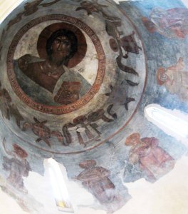 Кто по роду творчества отличается от трёх других: Феофан Грек, Нестор (см)?