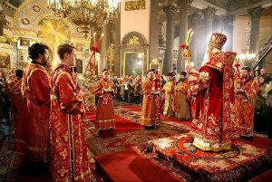 Церковное богослужение: какой это может быть стиль речи и почему именно он?